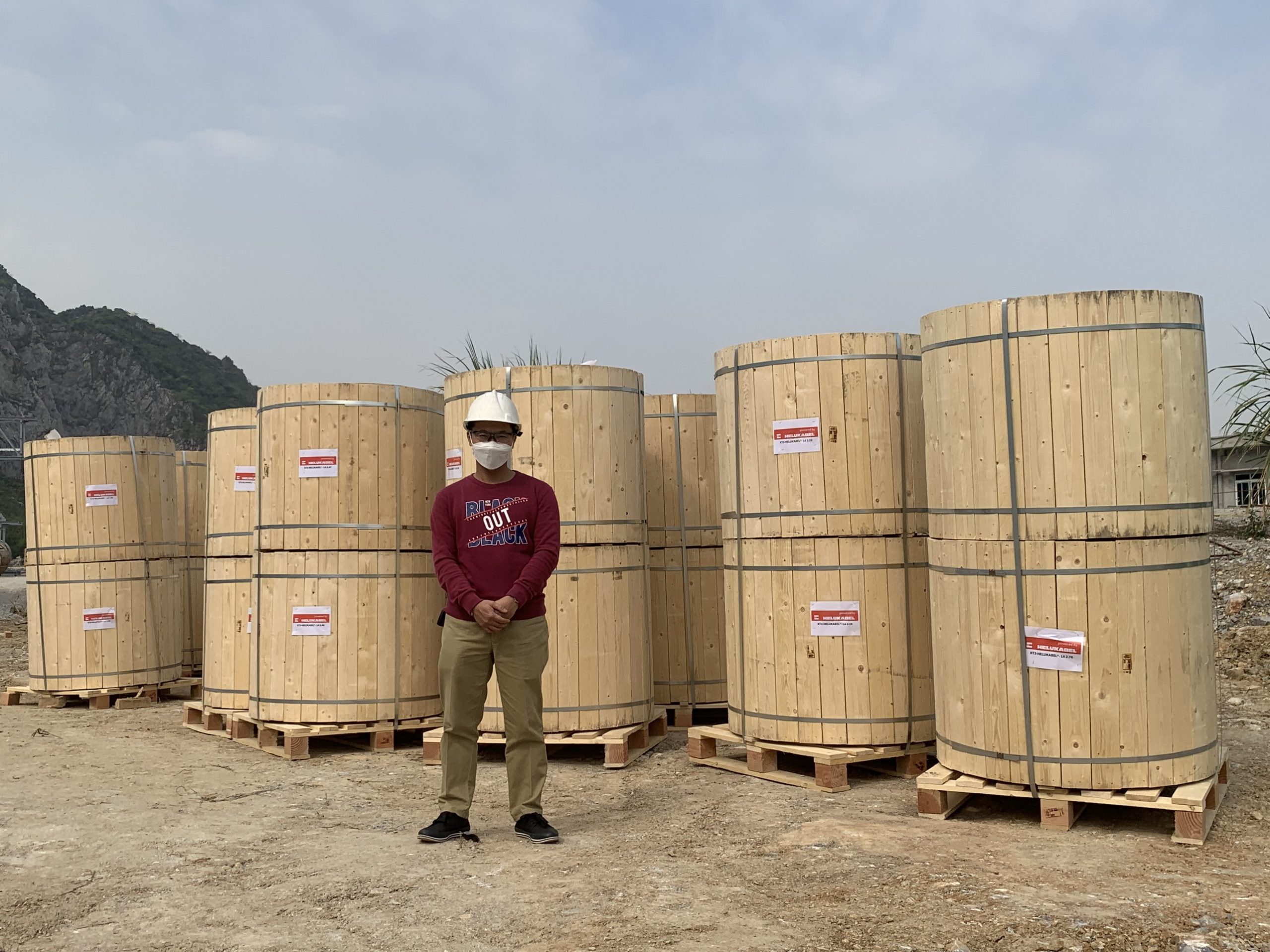 10/2021 Bàn giao 400km cáp điện điều khiển cho dự án Xi Măng
